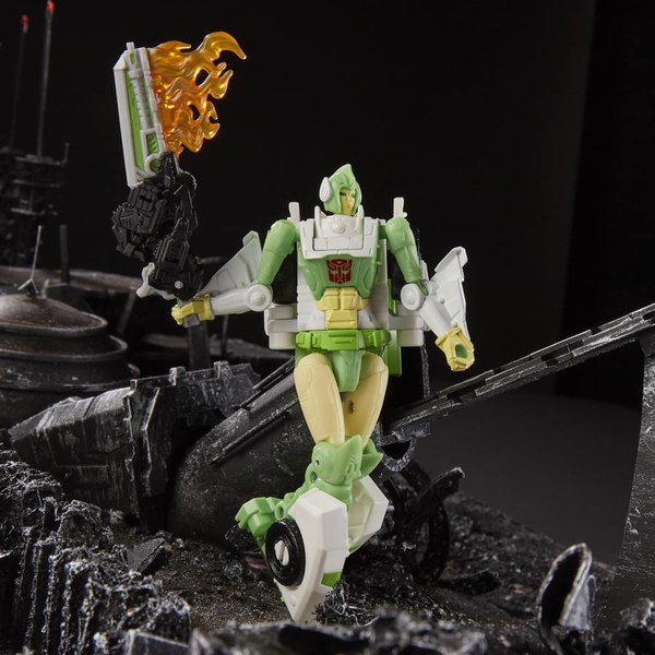 Siege Battlepack Photos Confirm Contents Greenlight Skywarp Battlemasters Firestormers G2 Sideswipe Slamdance  (8 of 9)